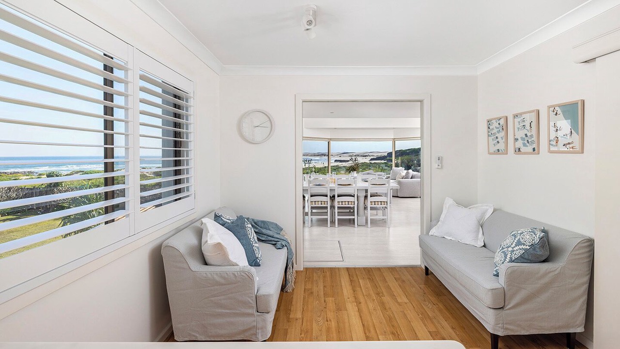 Photo of Livingroom in Anna Bay