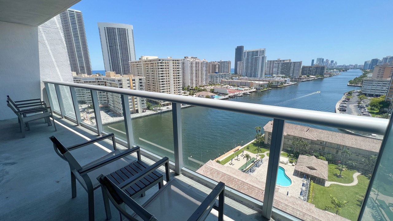 Photo of Patio Balcony in Hallandale Beach