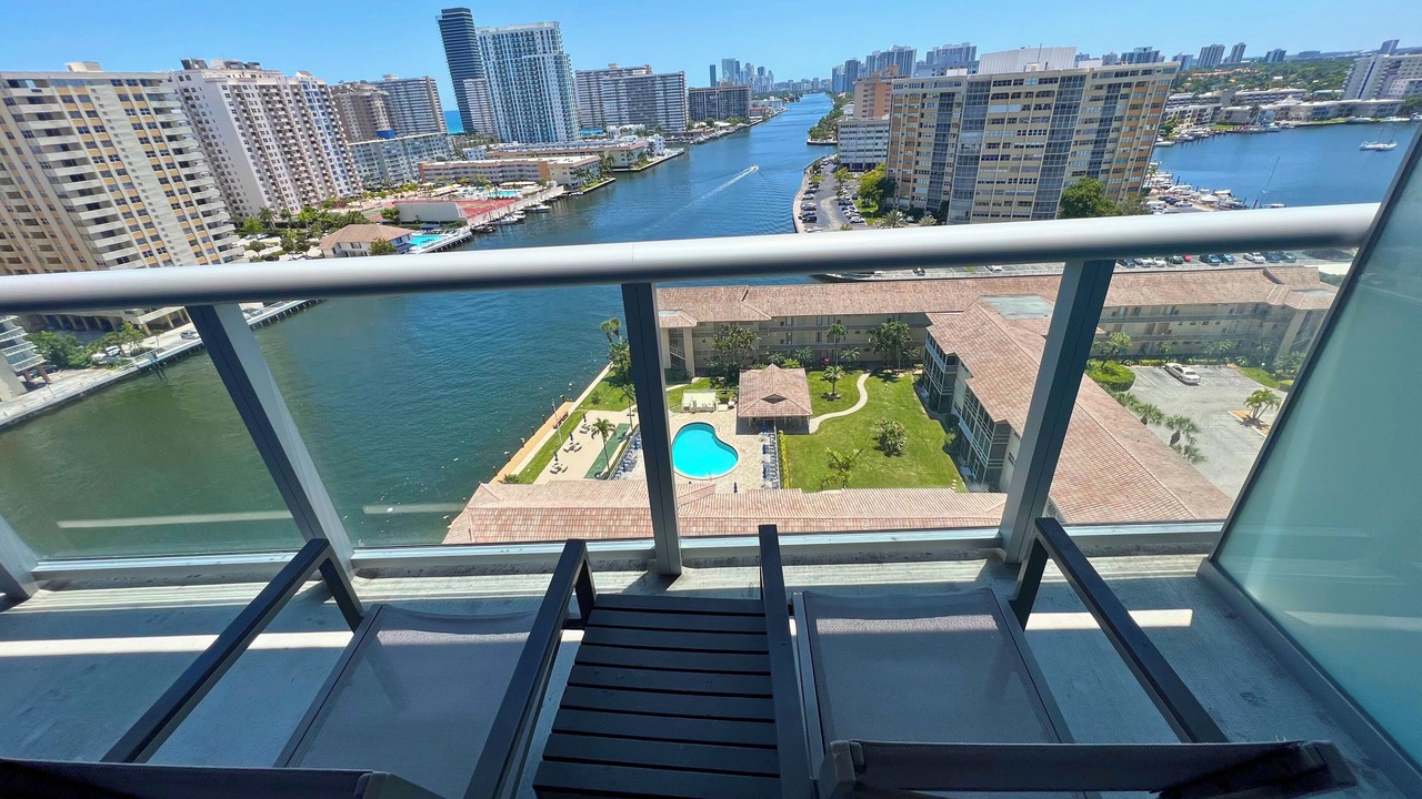 Photo of Bedroom in Hallandale Beach