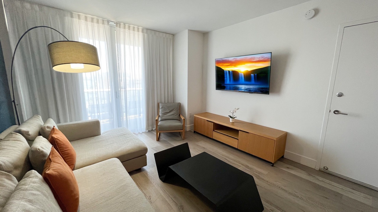 Photo of Livingroom in Hallandale Beach