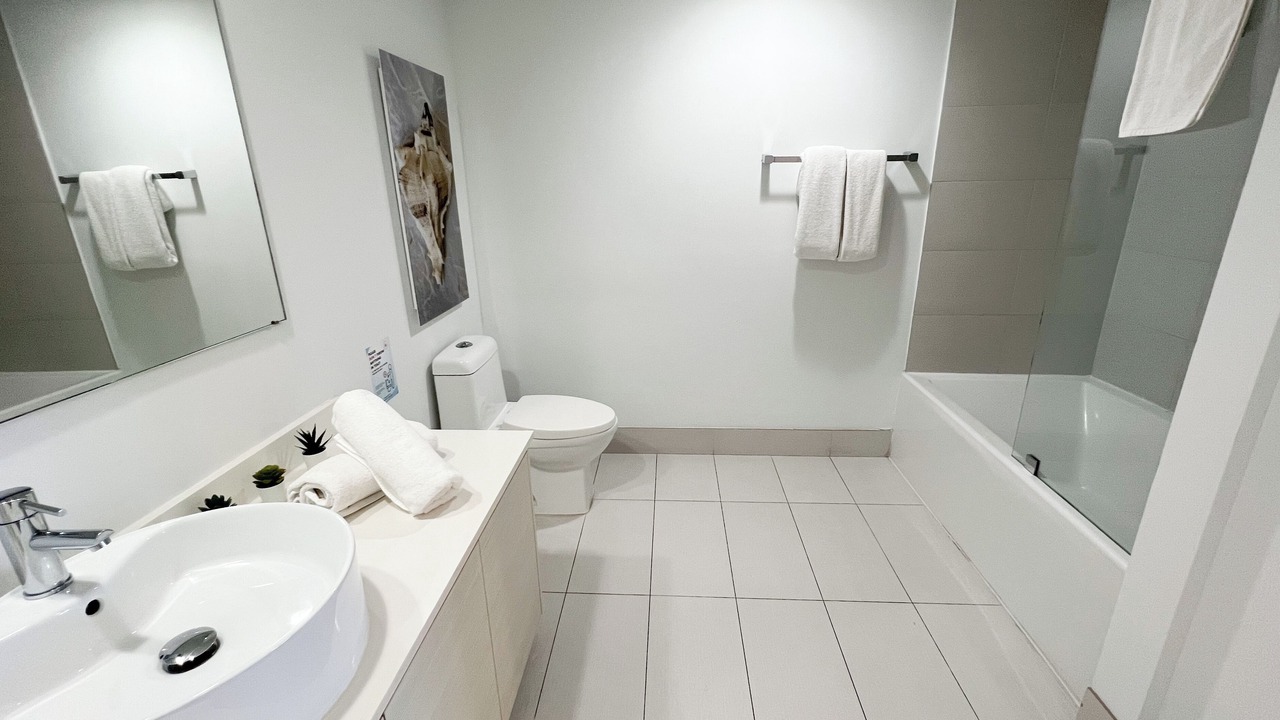 Photo of Bathroom in Hallandale Beach