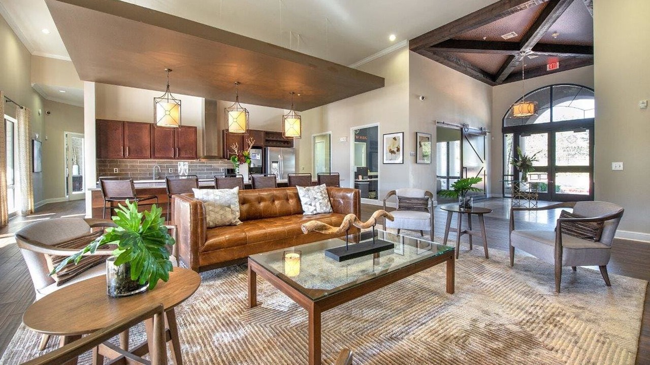 Photo of Livingroom in Spring