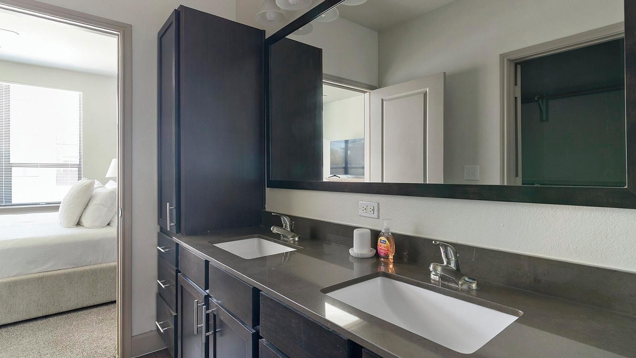 Photo of Bathroom in Spring