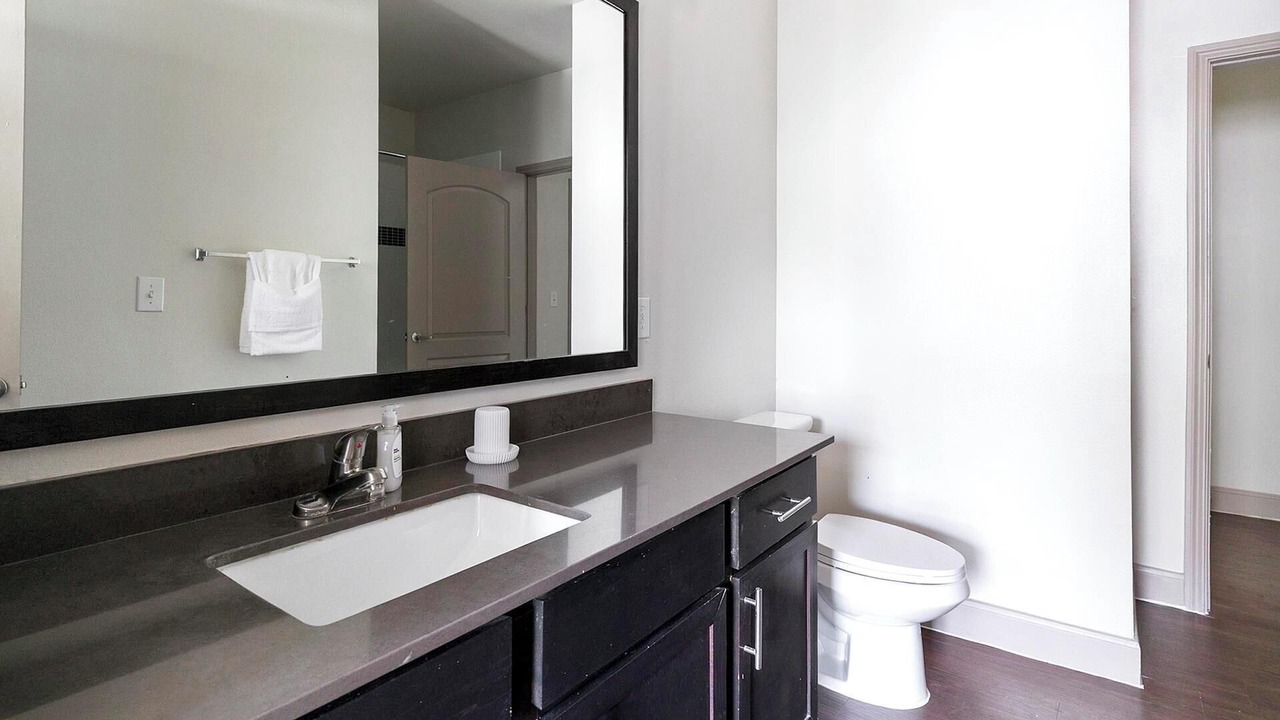 Photo of Bathroom in Spring