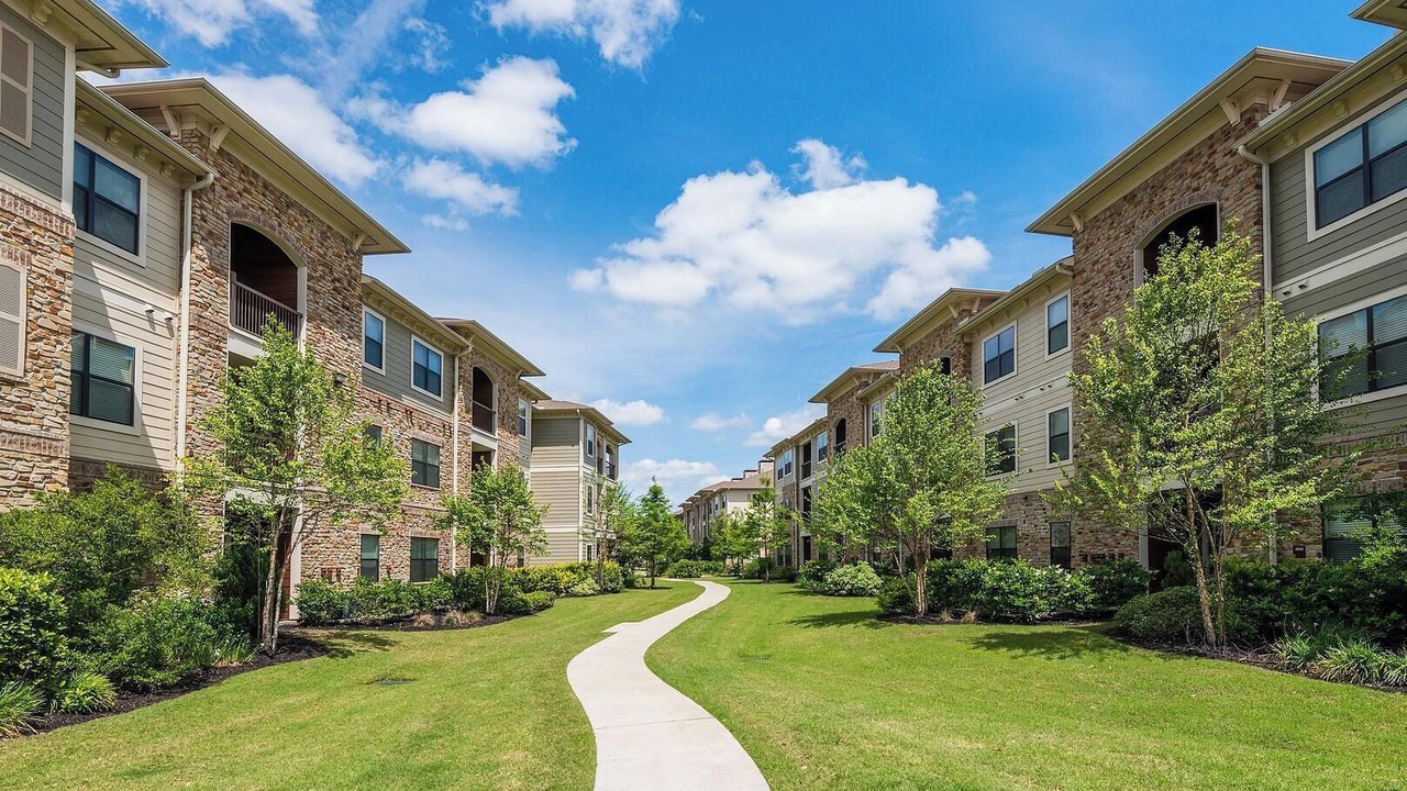 Photo of Outdoor in George Bush Park/Eldridge