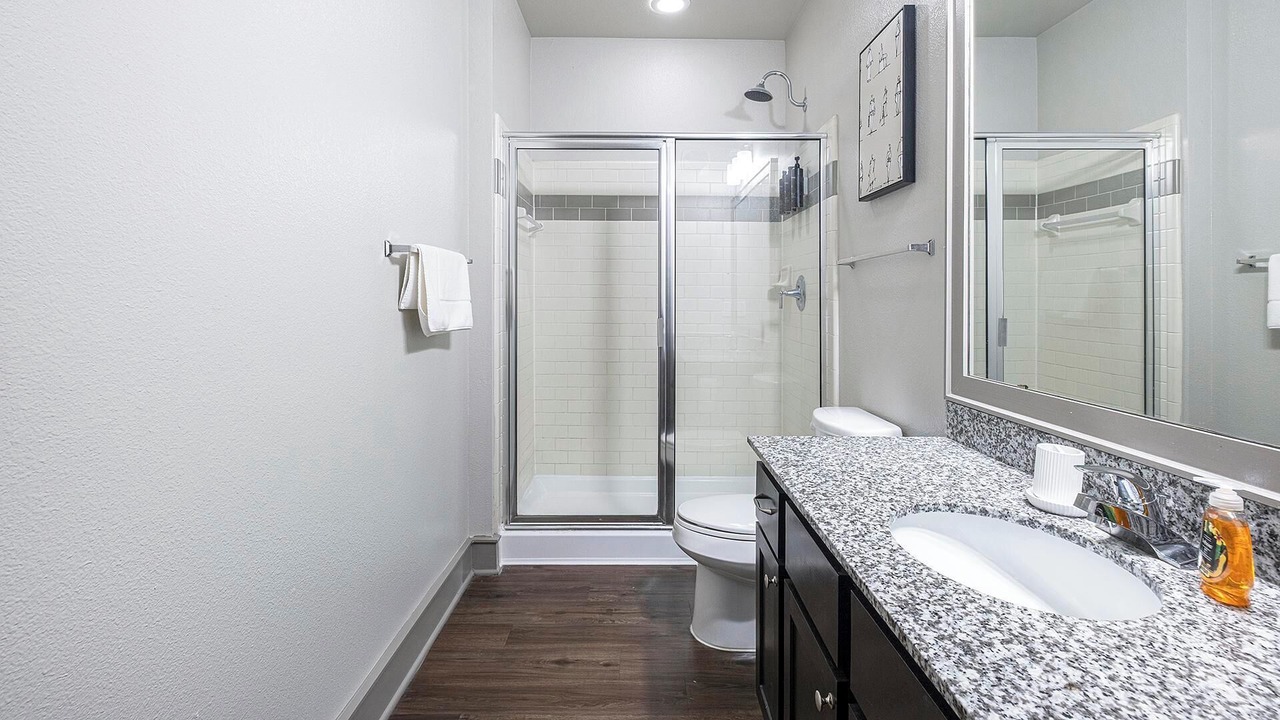 Photo of Bathroom in George Bush Park/Eldridge