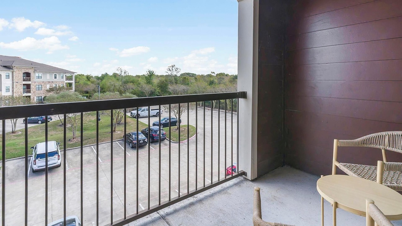 Photo of Outdoor in George Bush Park/Eldridge