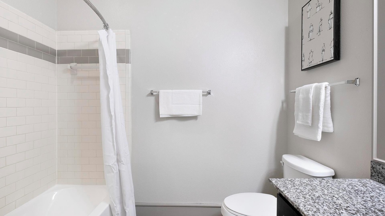 Photo of Bathroom in George Bush Park/Eldridge