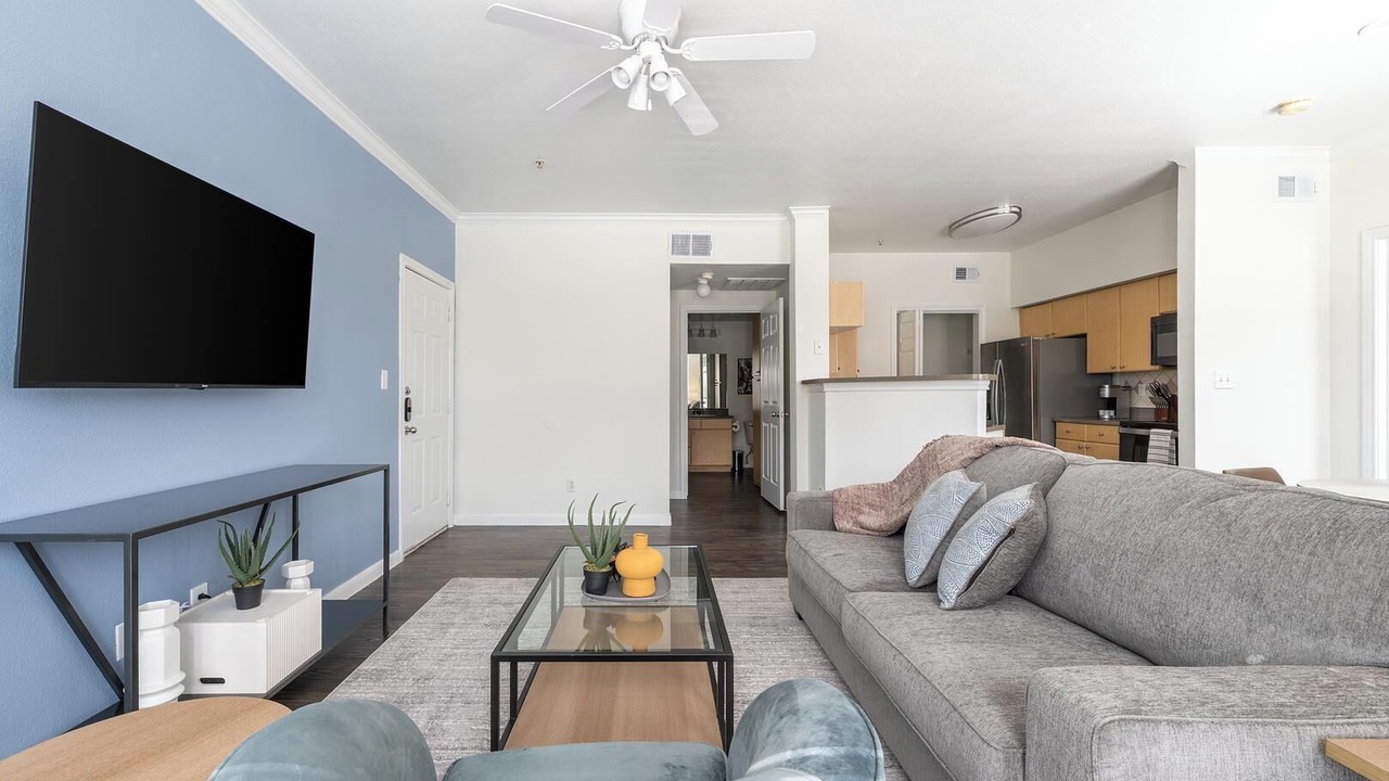 Photo of Livingroom in South Side