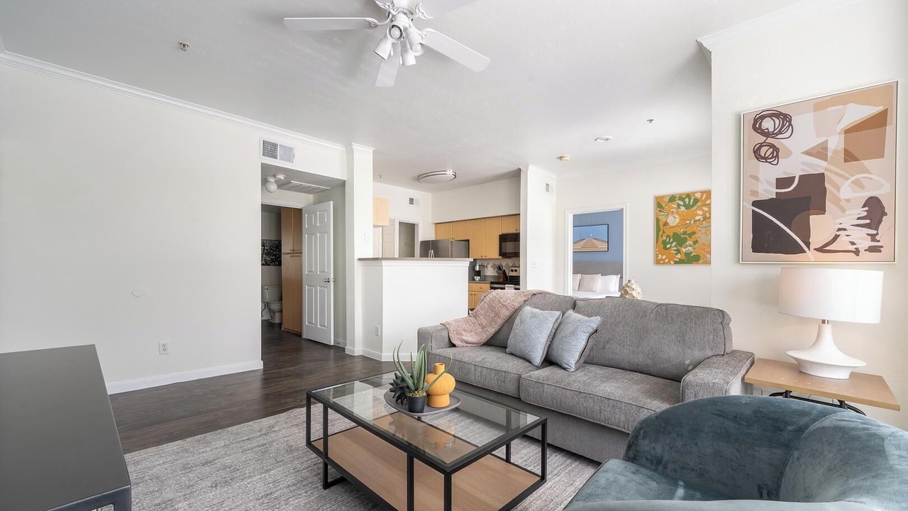 Photo of Livingroom in South Side