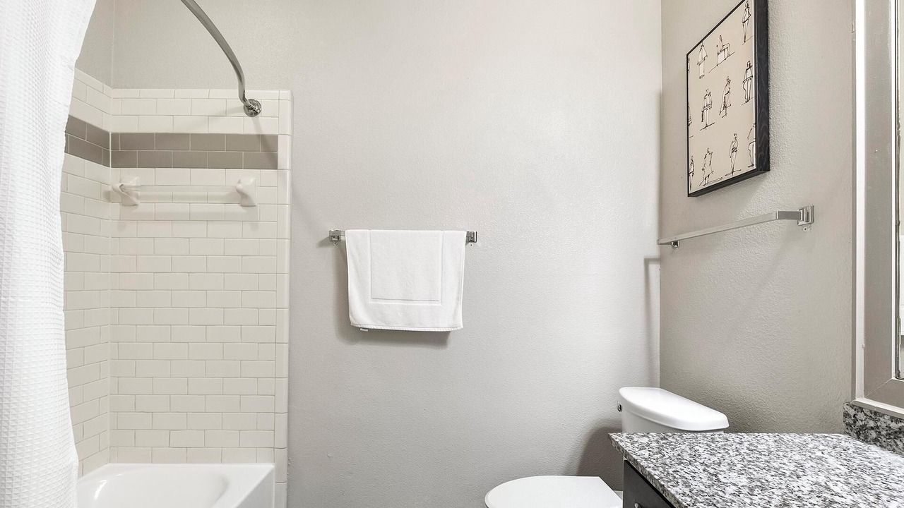 Photo of Bathroom in George Bush Park/Eldridge