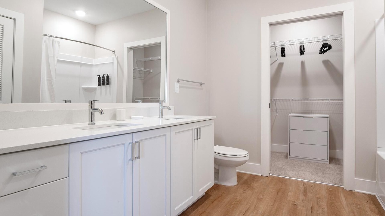 Photo of Bathroom in Oakwood