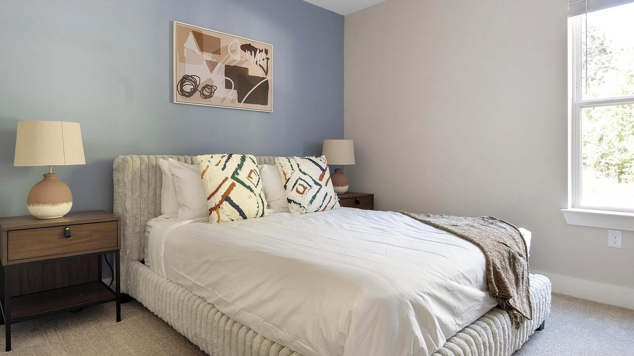 Photo of Bedroom in Oakwood
