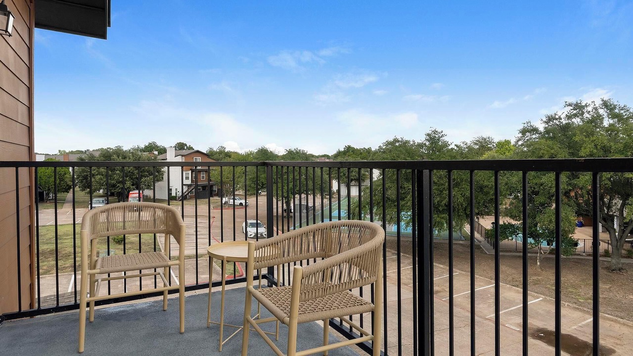 Photo of Patio Balcony in DeSoto