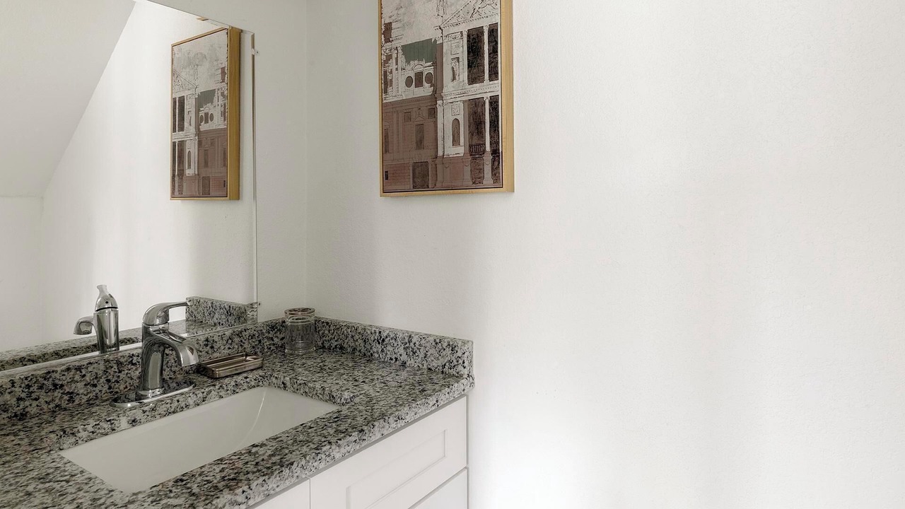 Photo of Bathroom in DeSoto