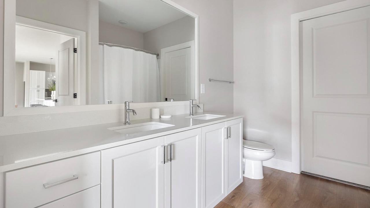 Photo of Bathroom in Oakwood