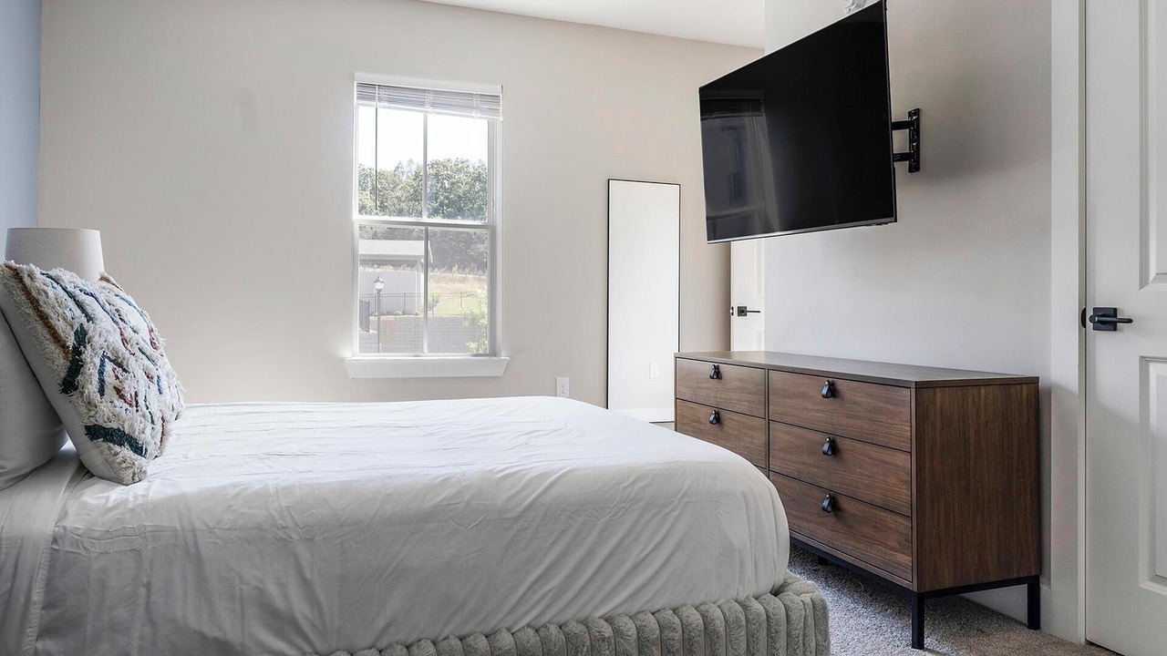 Photo of Bedroom in Oakwood