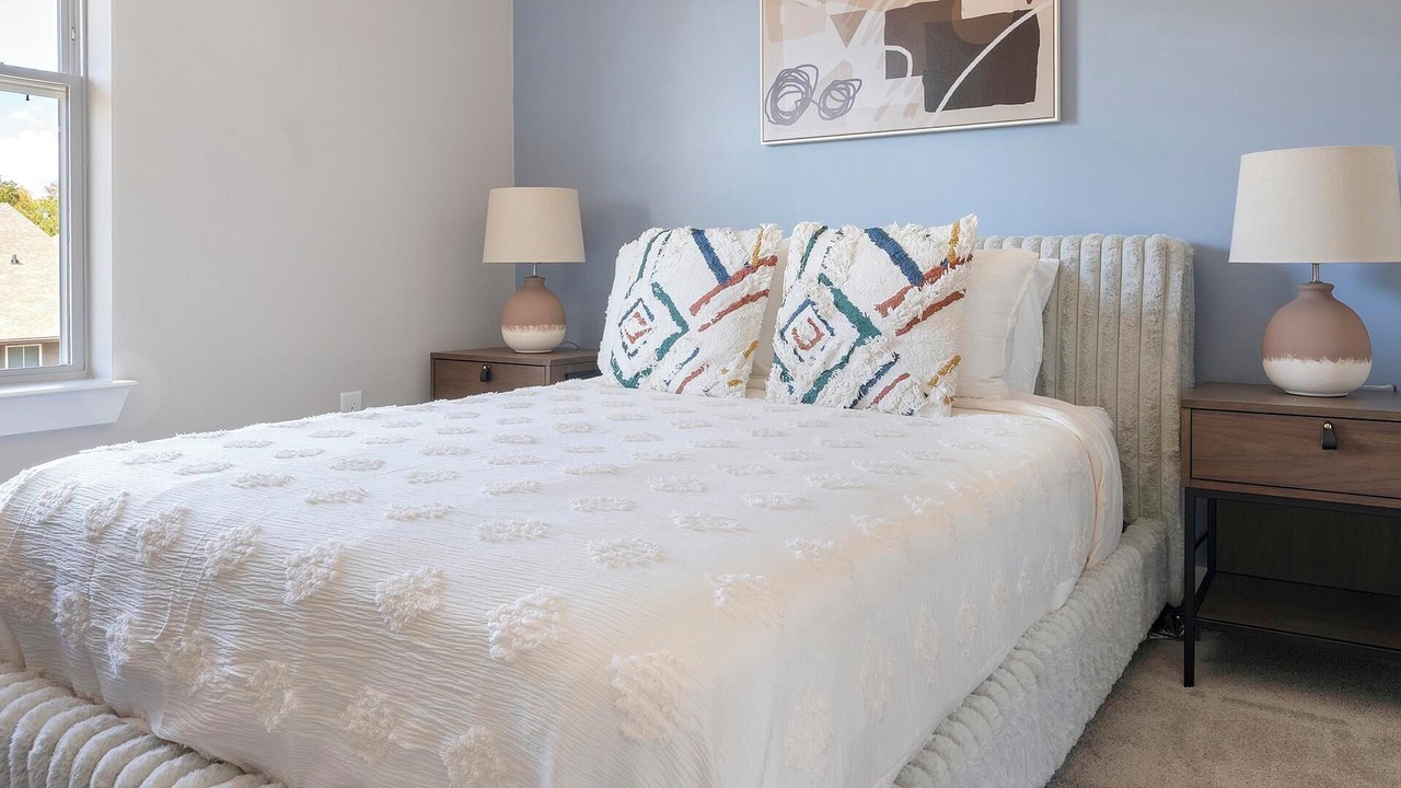 Photo of Bedroom in Oakwood