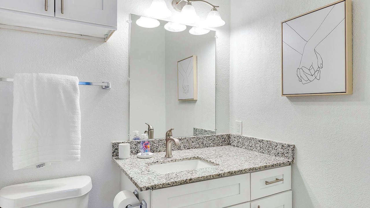 Photo of Bathroom in DeSoto