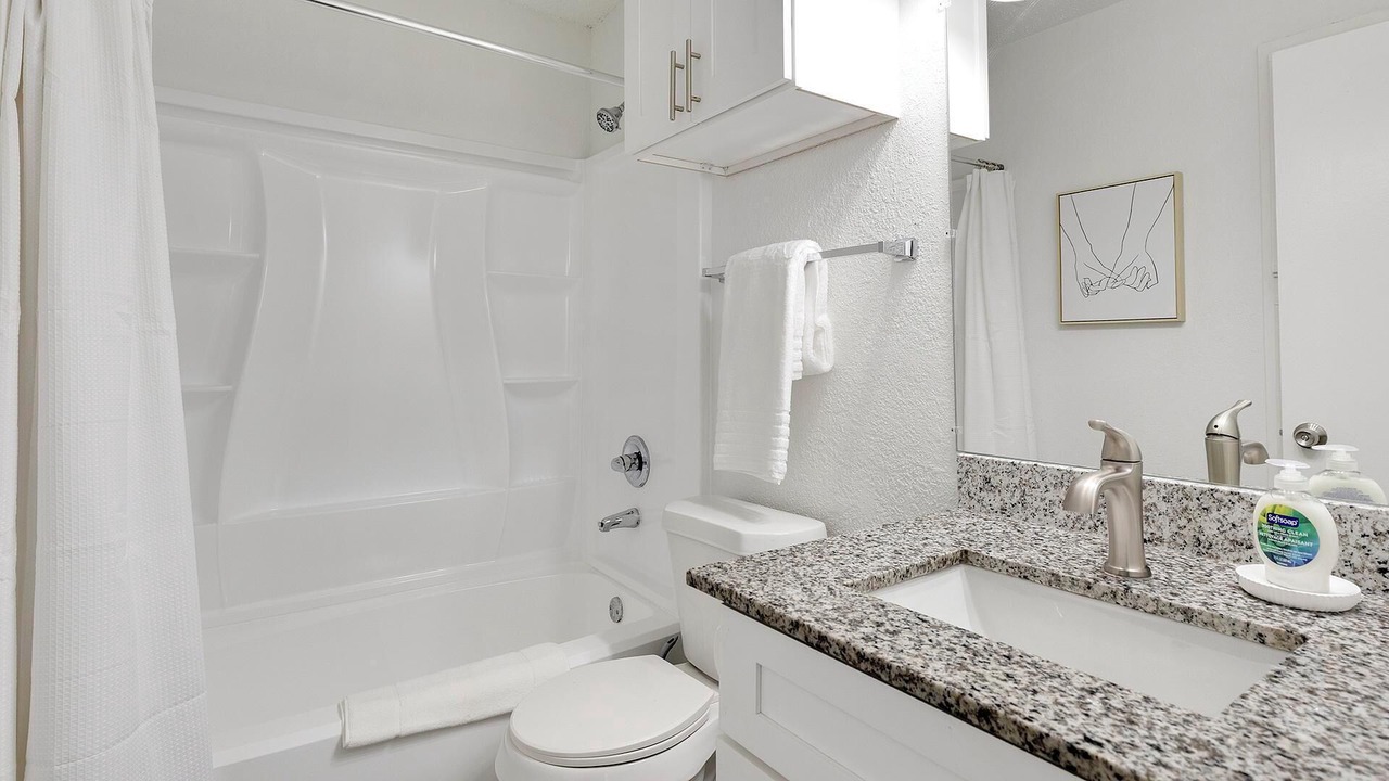 Photo of Bathroom in DeSoto