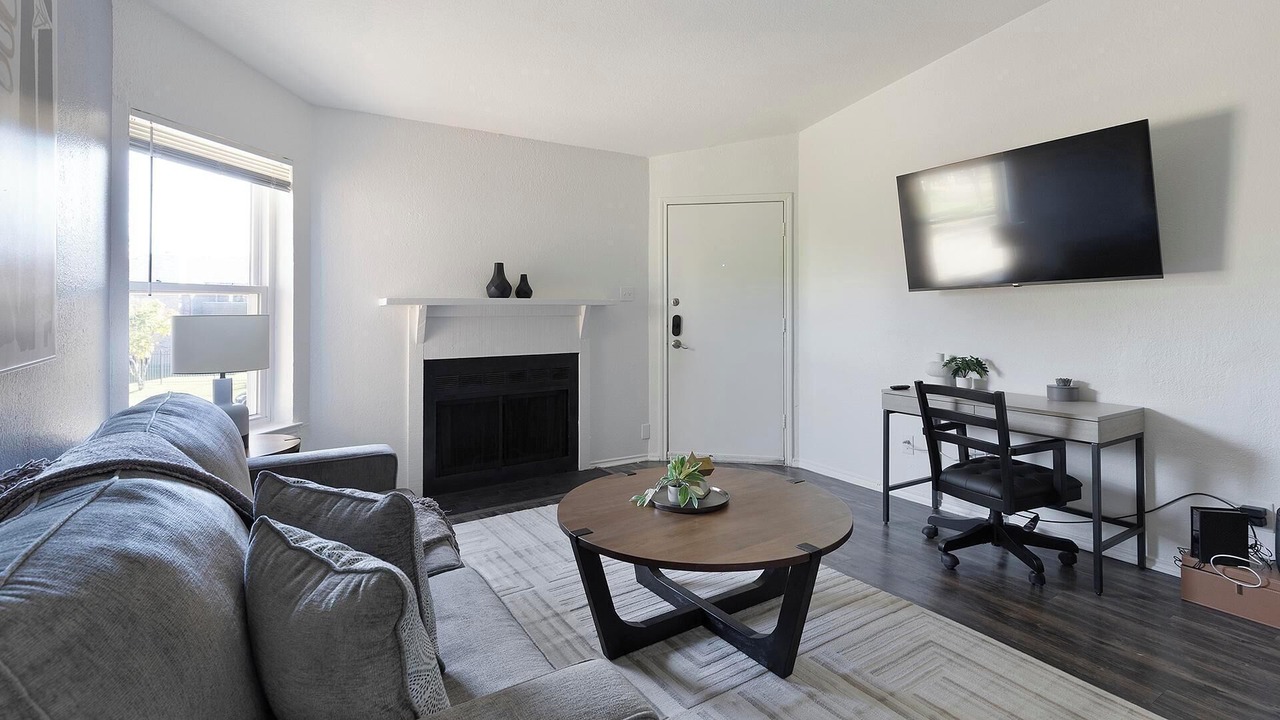Photo of Livingroom in DeSoto