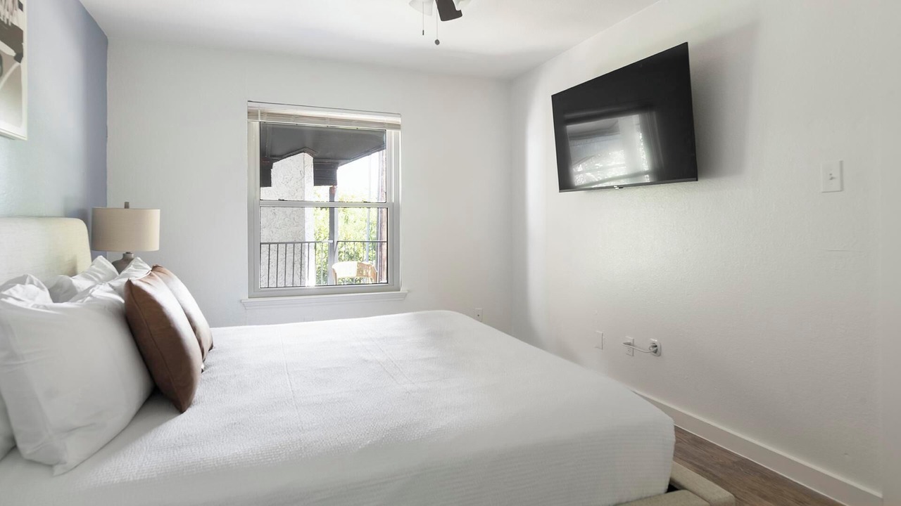 Photo of Bedroom in DeSoto