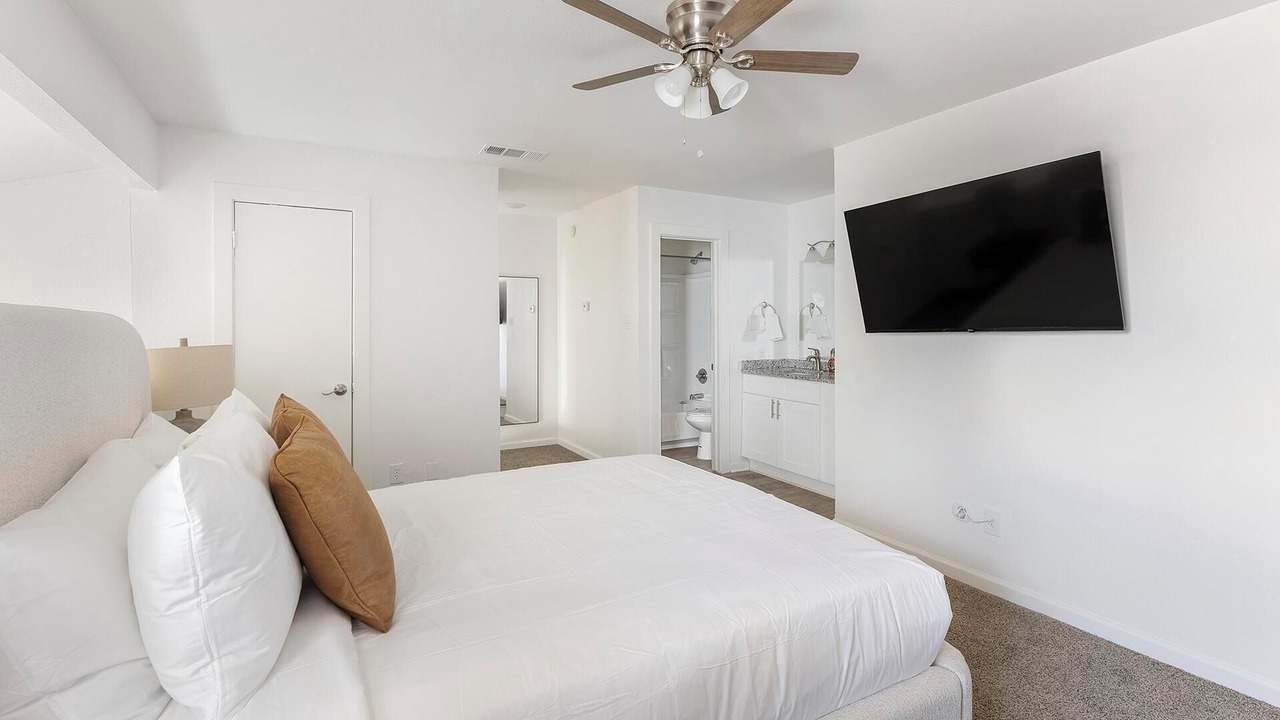 Photo of Bedroom in DeSoto
