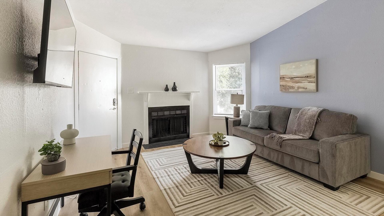 Photo of Livingroom in DeSoto