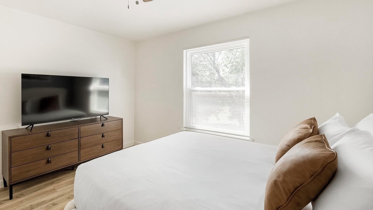 Photo of Bedroom in DeSoto