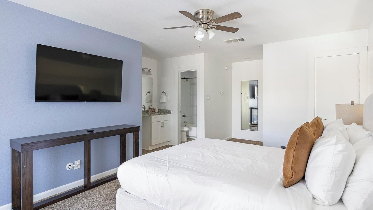 Photo of Bedroom in DeSoto