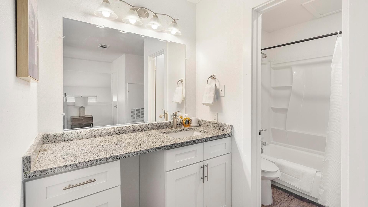 Photo of Bathroom in DeSoto