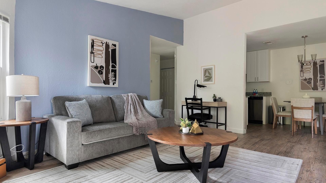 Photo of Livingroom in DeSoto
