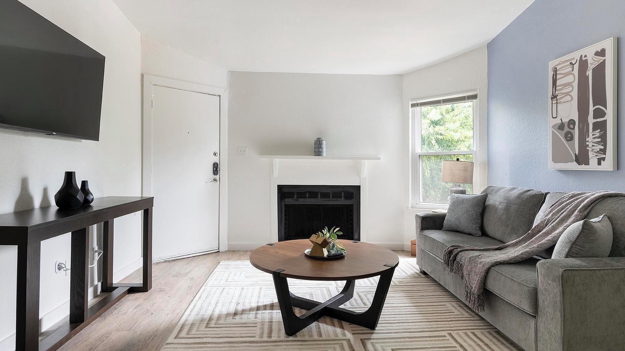 Photo of Livingroom in DeSoto