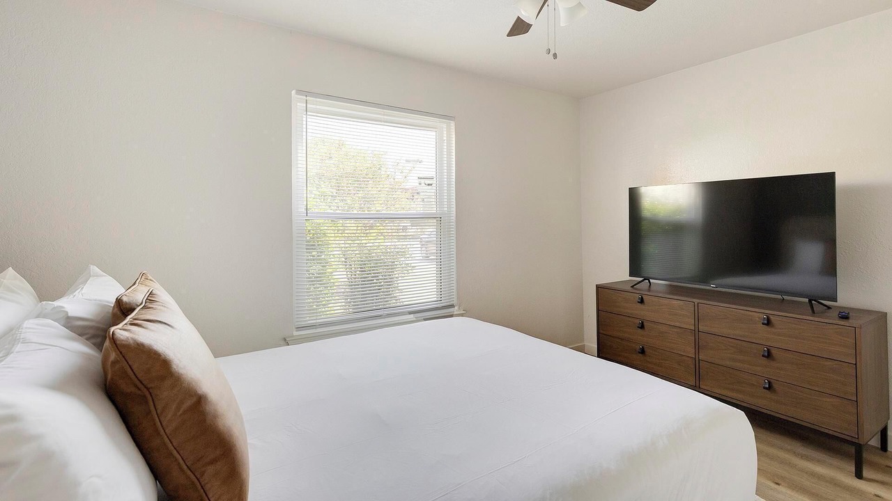 Photo of Bedroom in DeSoto