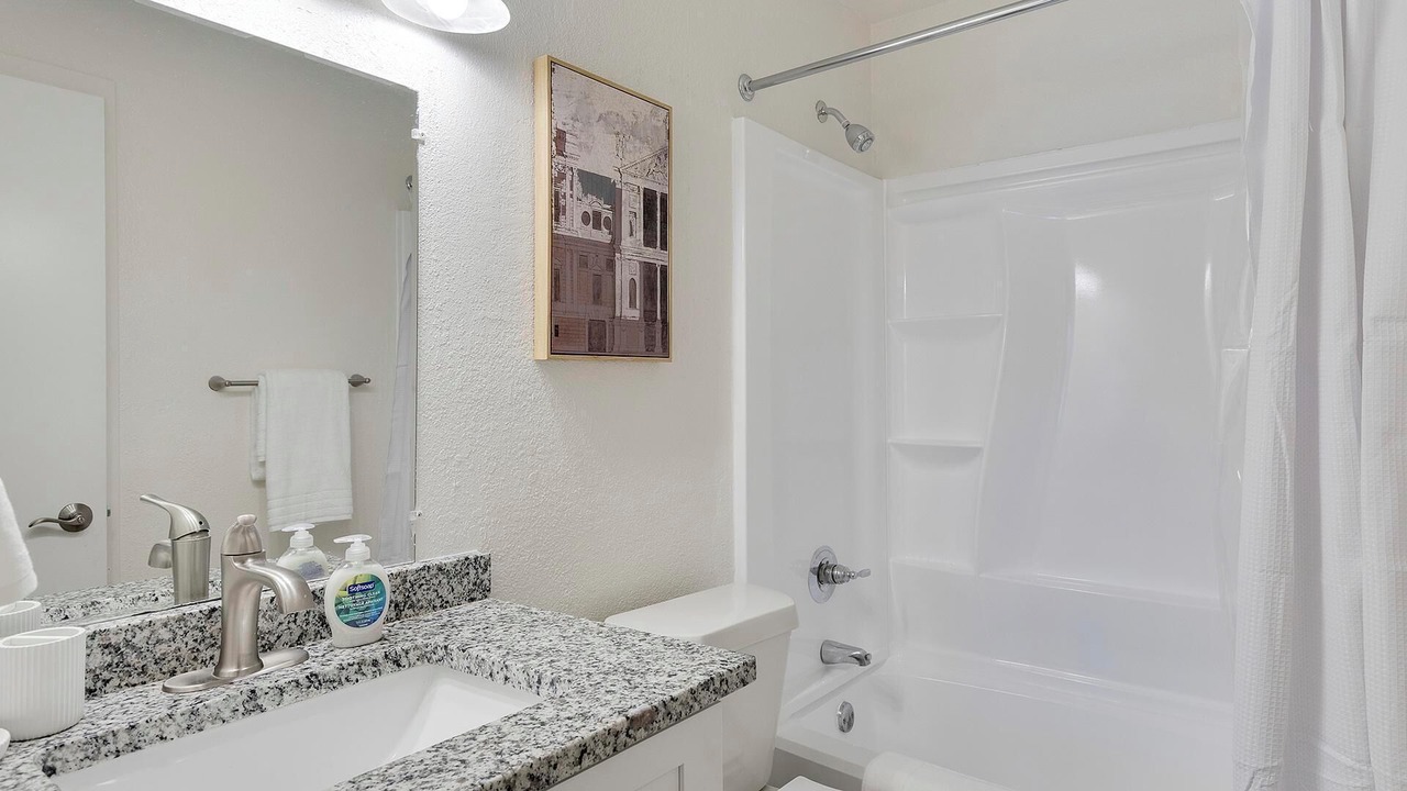 Photo of Bathroom in DeSoto