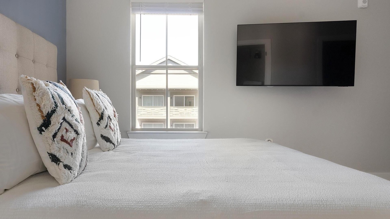 Photo of Bedroom in Oakwood