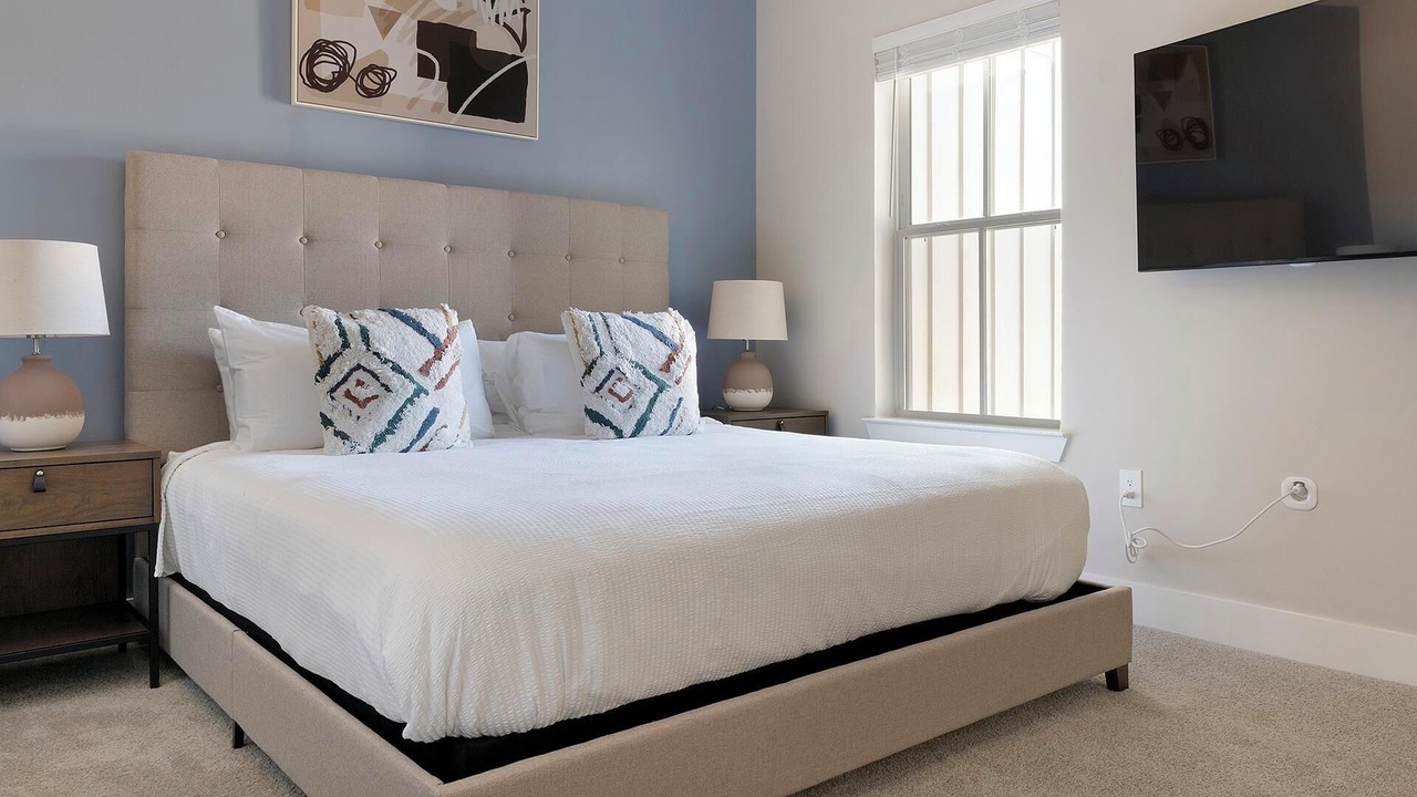 Photo of Bedroom in Oakwood