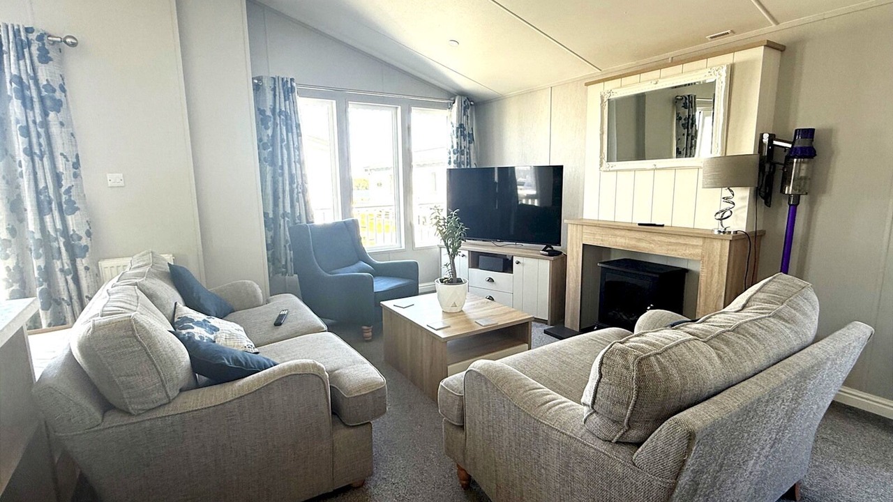 Photo of Livingroom in Lydd