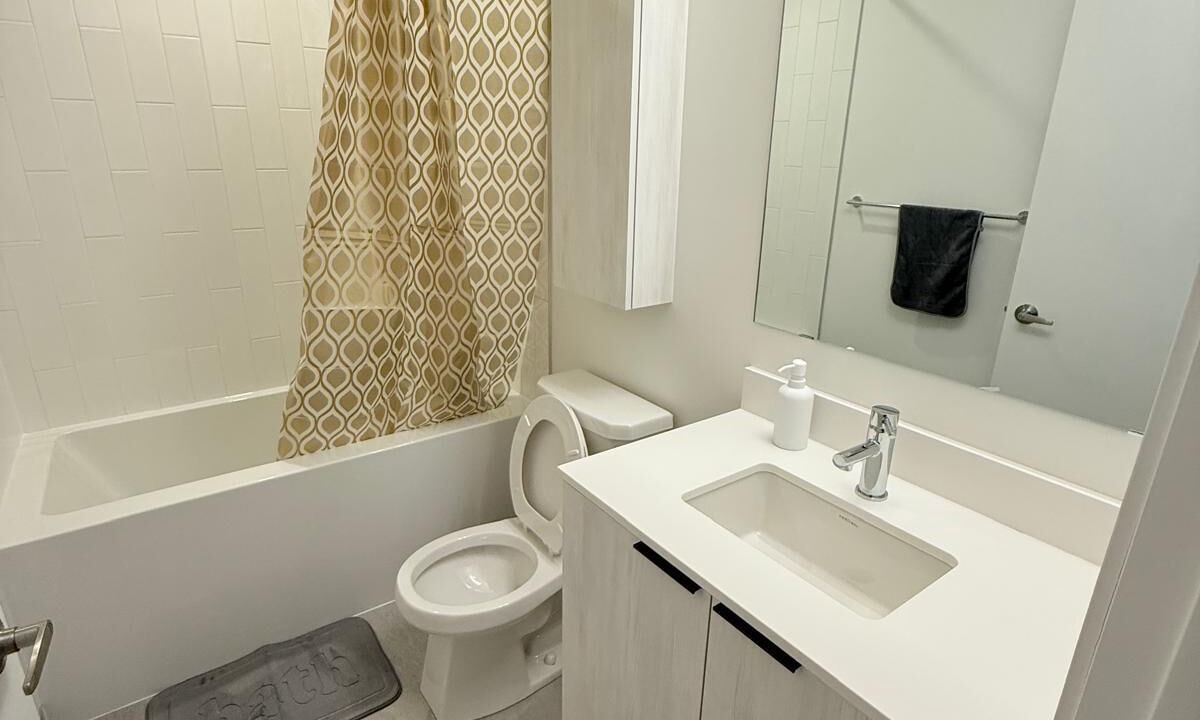 Photo of Bathroom in Central Erin Mills