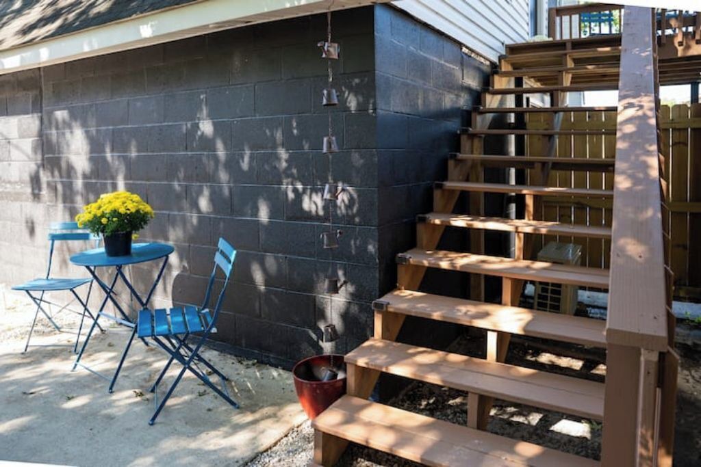 Photo of Patio Balcony in Metropolis