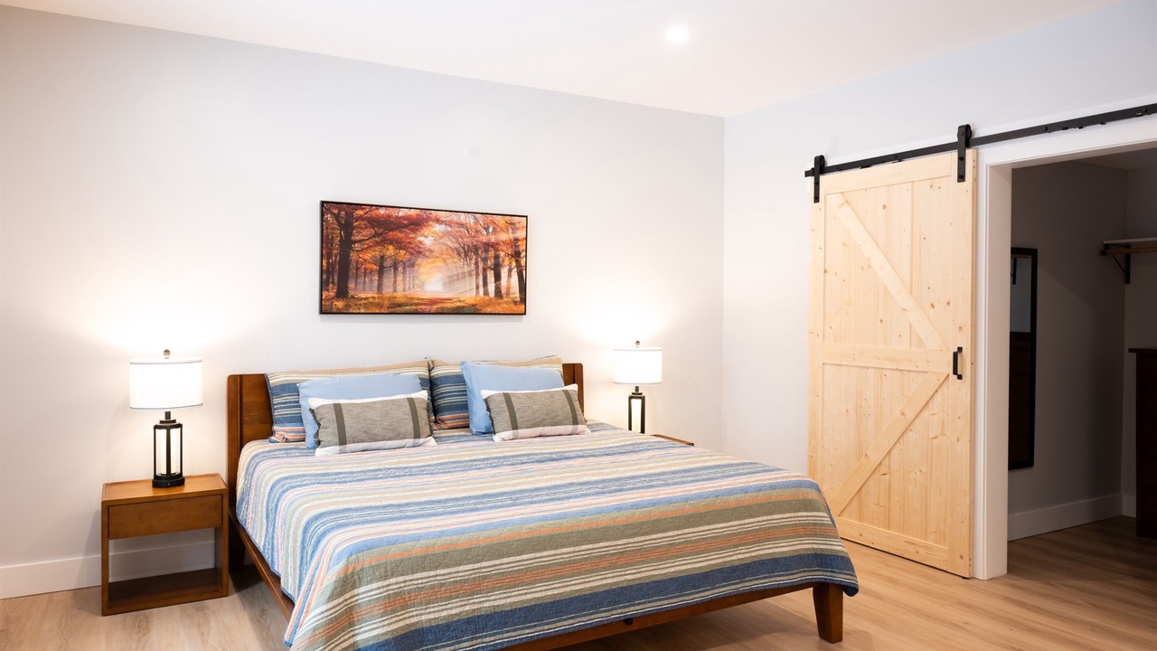 Photo of Others in Bow