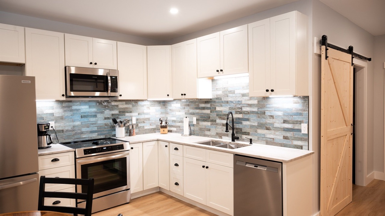 Photo of Others in Bow