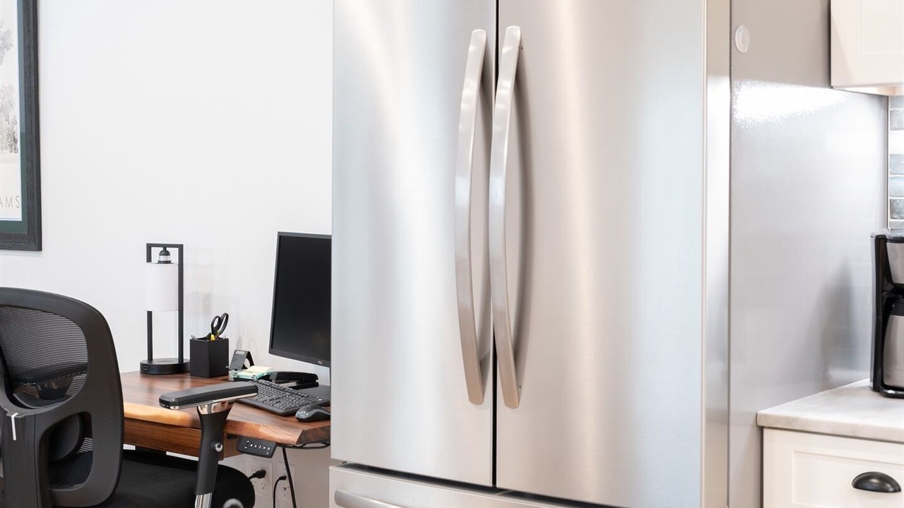 Photo of Others in Bow