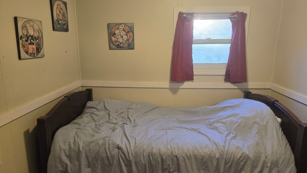 Photo of Bedroom in Wolfe Island