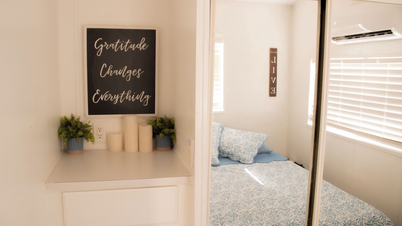 Photo of Bedroom in Archie