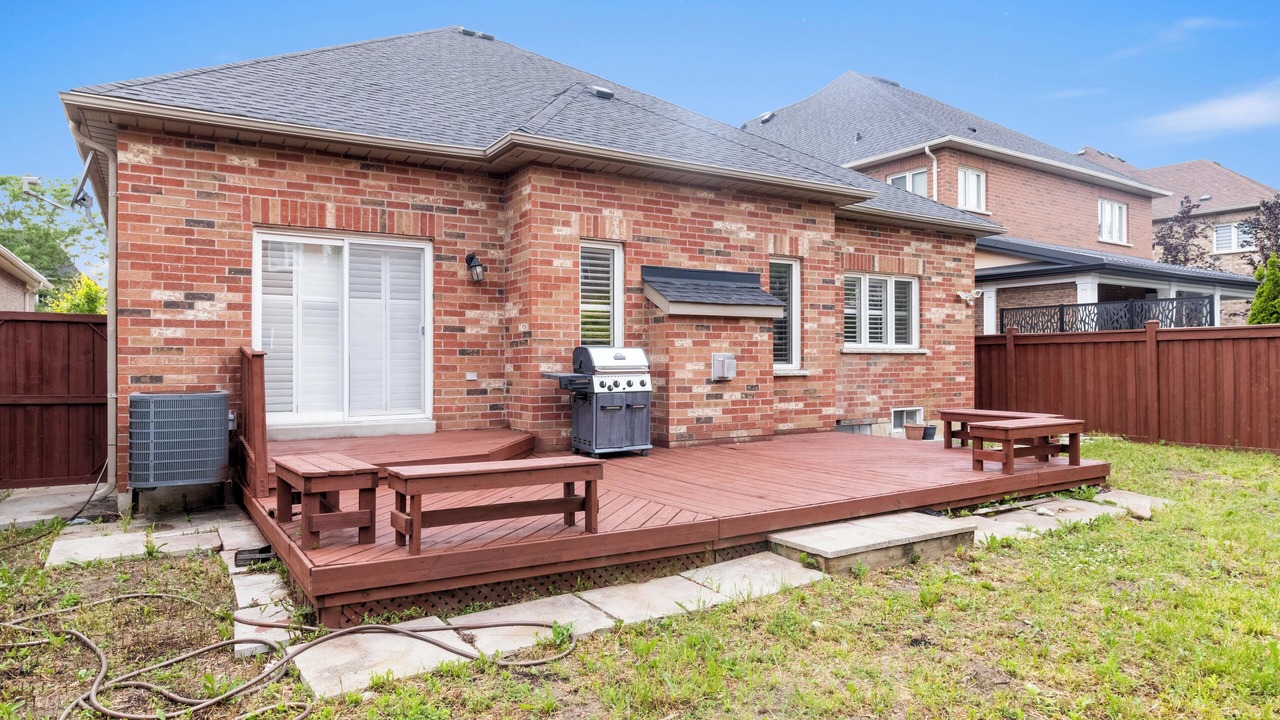 Photo of Outdoor in Brampton