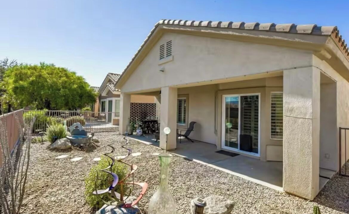 Photo of Patio Balcony in Desert Palms