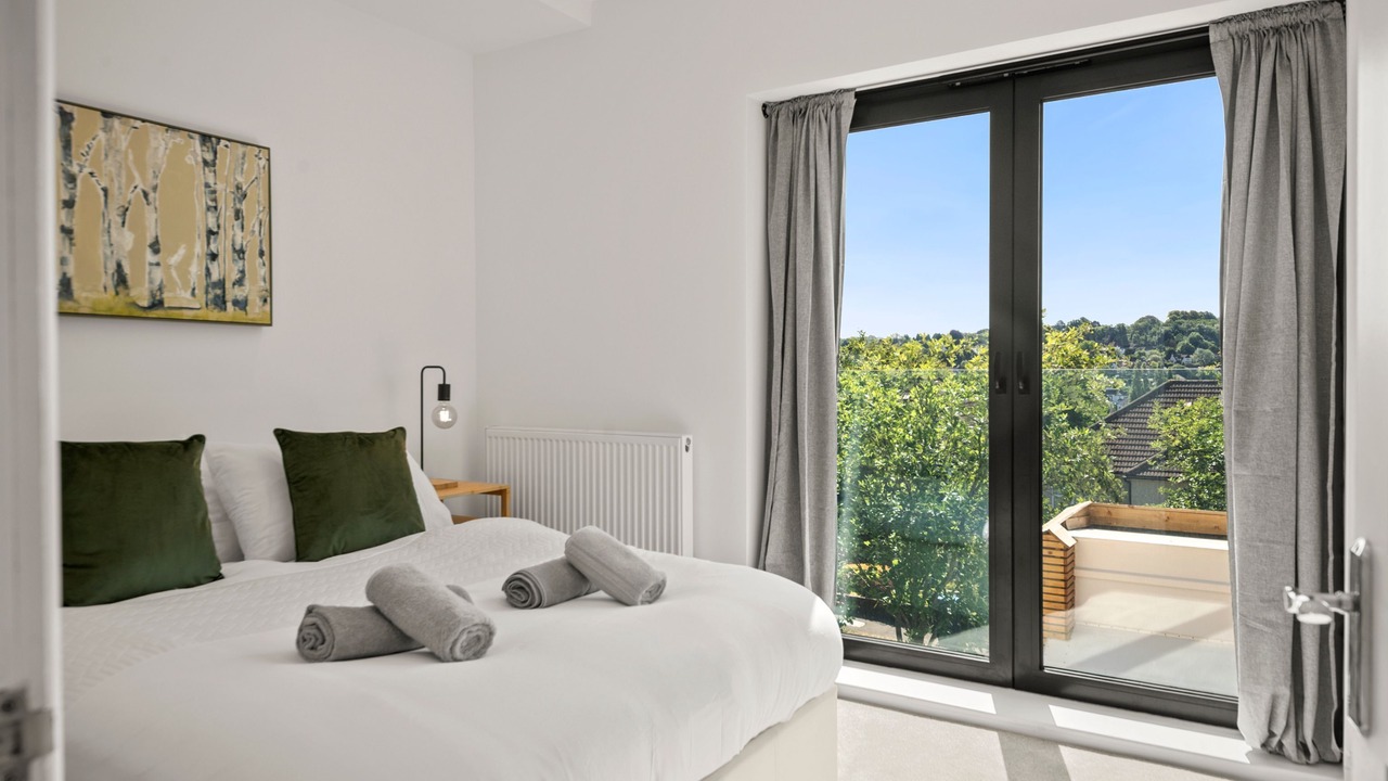 Photo of Bedroom in Coulsdon West