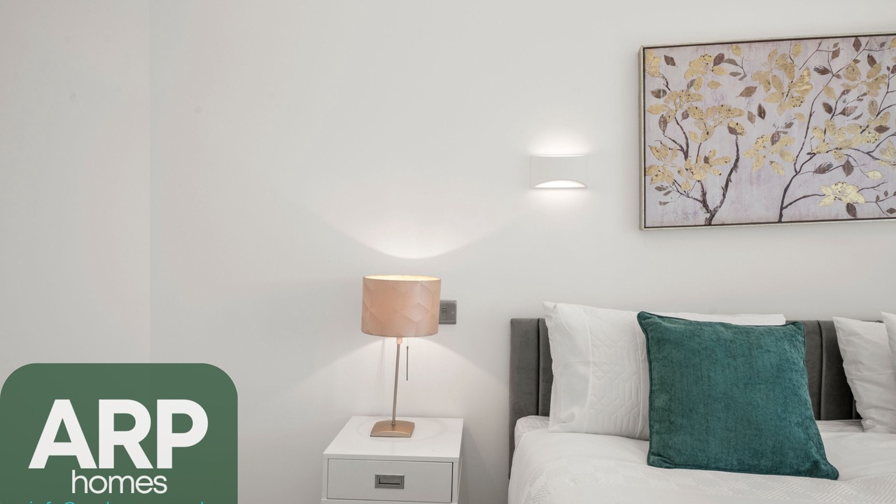 Photo of Bedroom in Coulsdon West