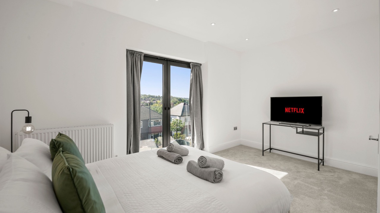 Photo of Bedroom in Coulsdon West